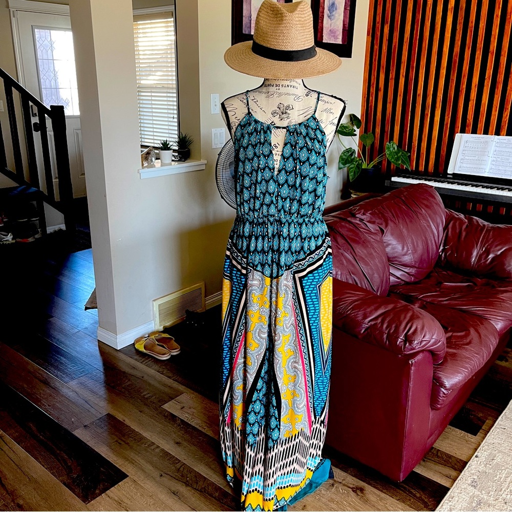 London Time Blue Bohemian Haltered Maxi Dress Size 8